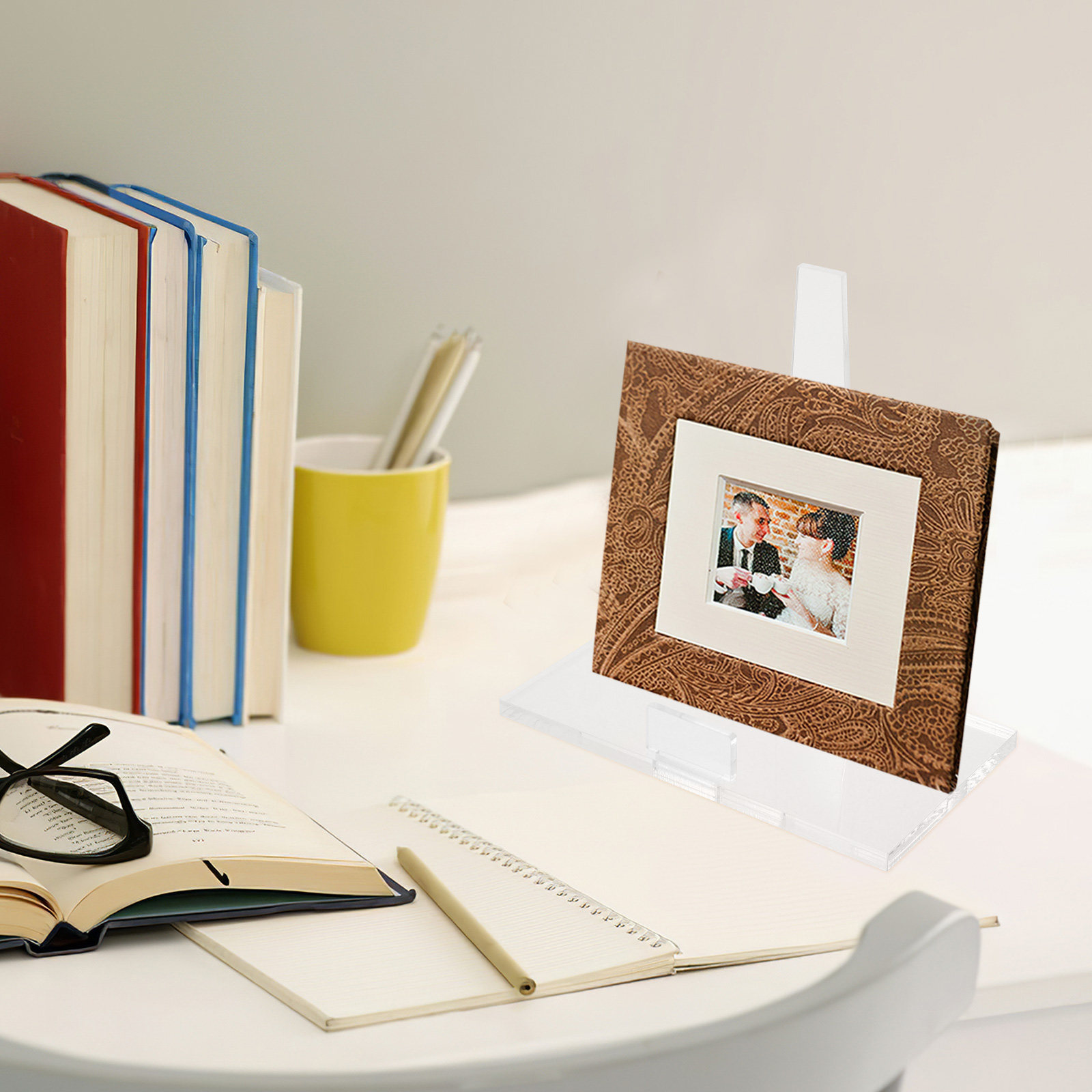 Supporto versatile in acrilico - Clear Acrylic Book Stand Holder recensione e prezzo