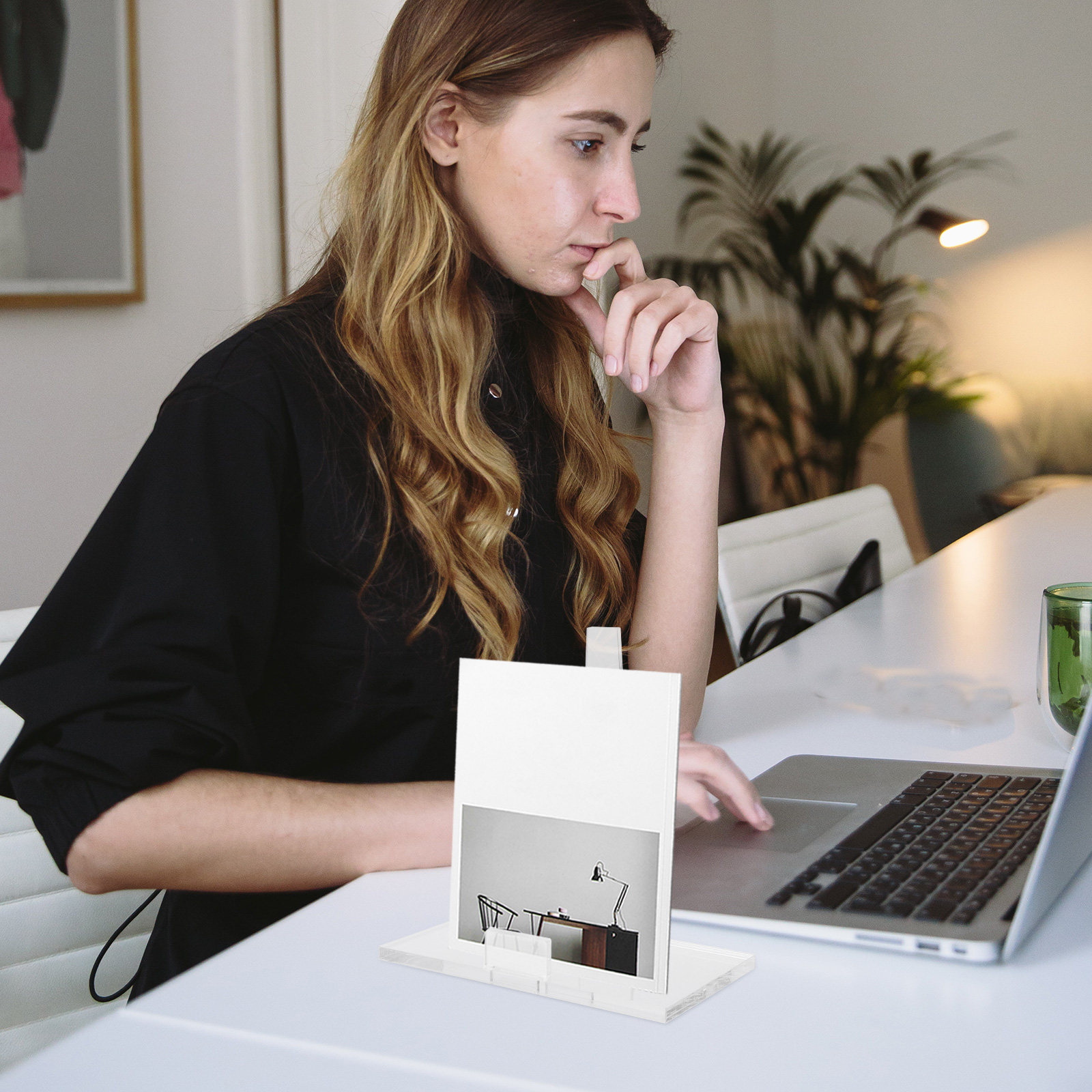 Supporto versatile in acrilico - Clear Acrylic Book Stand Holder recensione e prezzo