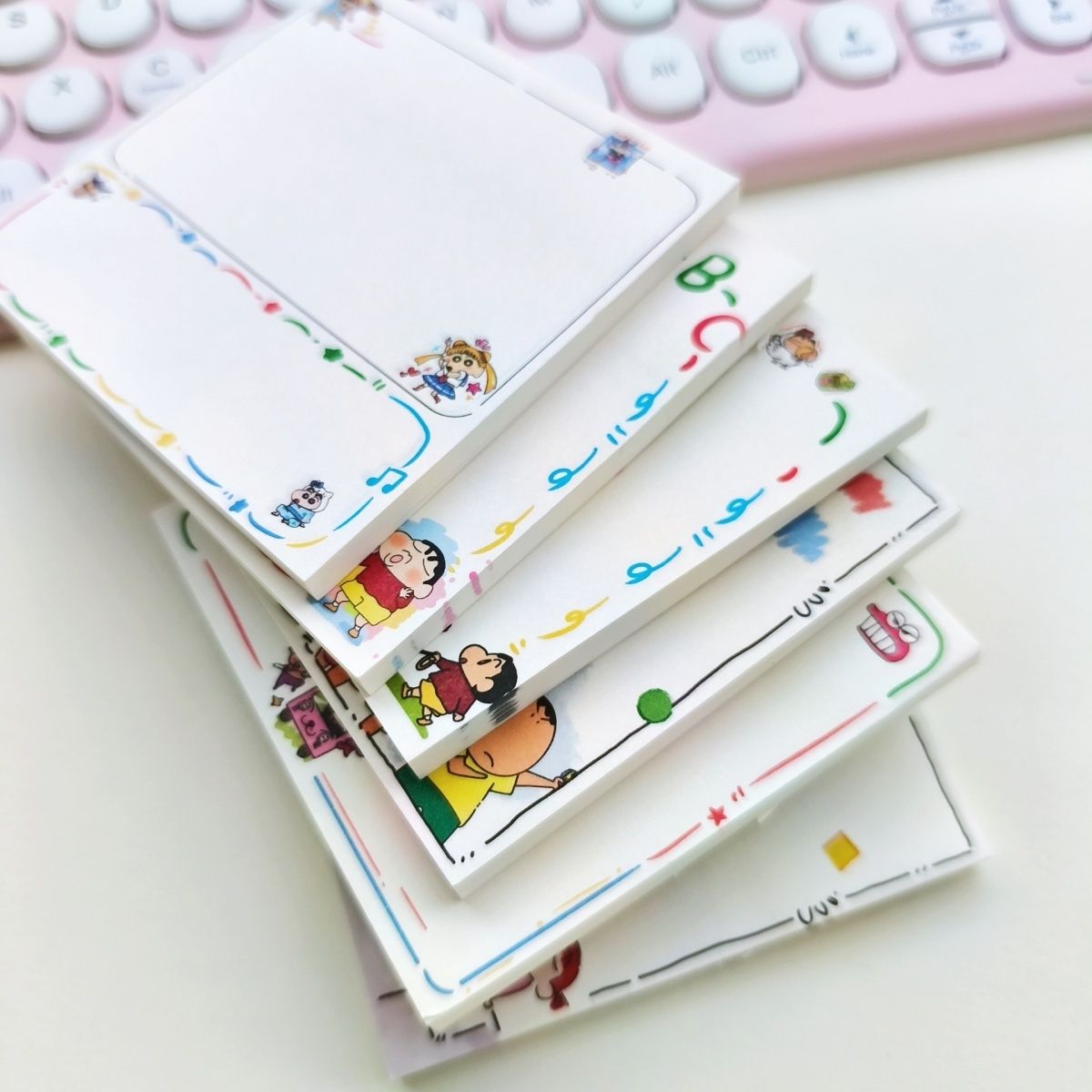 Cartoleria adesiva Kawaii con  - Stationery Books recensione e prezzo